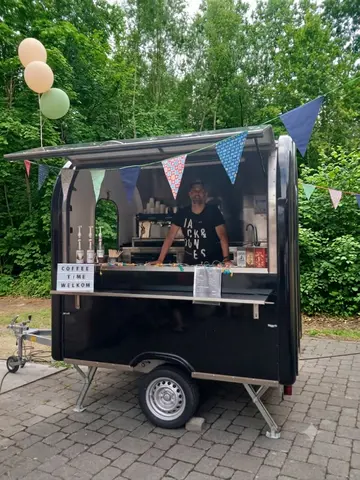 Onze truck op een babyborrel